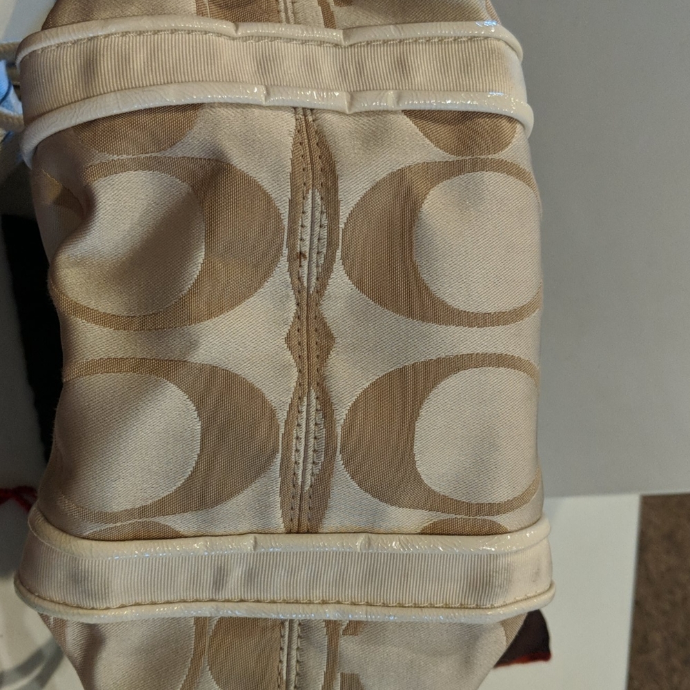 Coach Tote - Picture 4 of 5